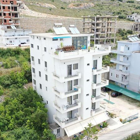 The First Hotel Saranda Sarandë Exterior foto