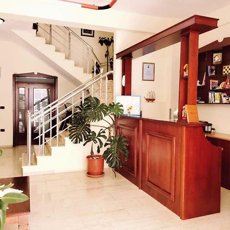 The First Hotel Saranda Sarandë Exterior foto