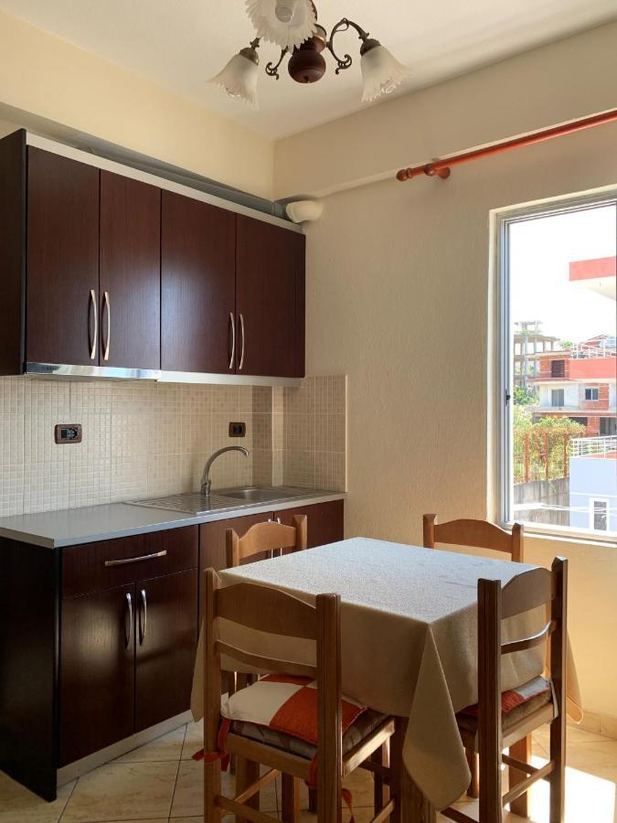 The First Hotel Saranda Sarandë Exterior foto
