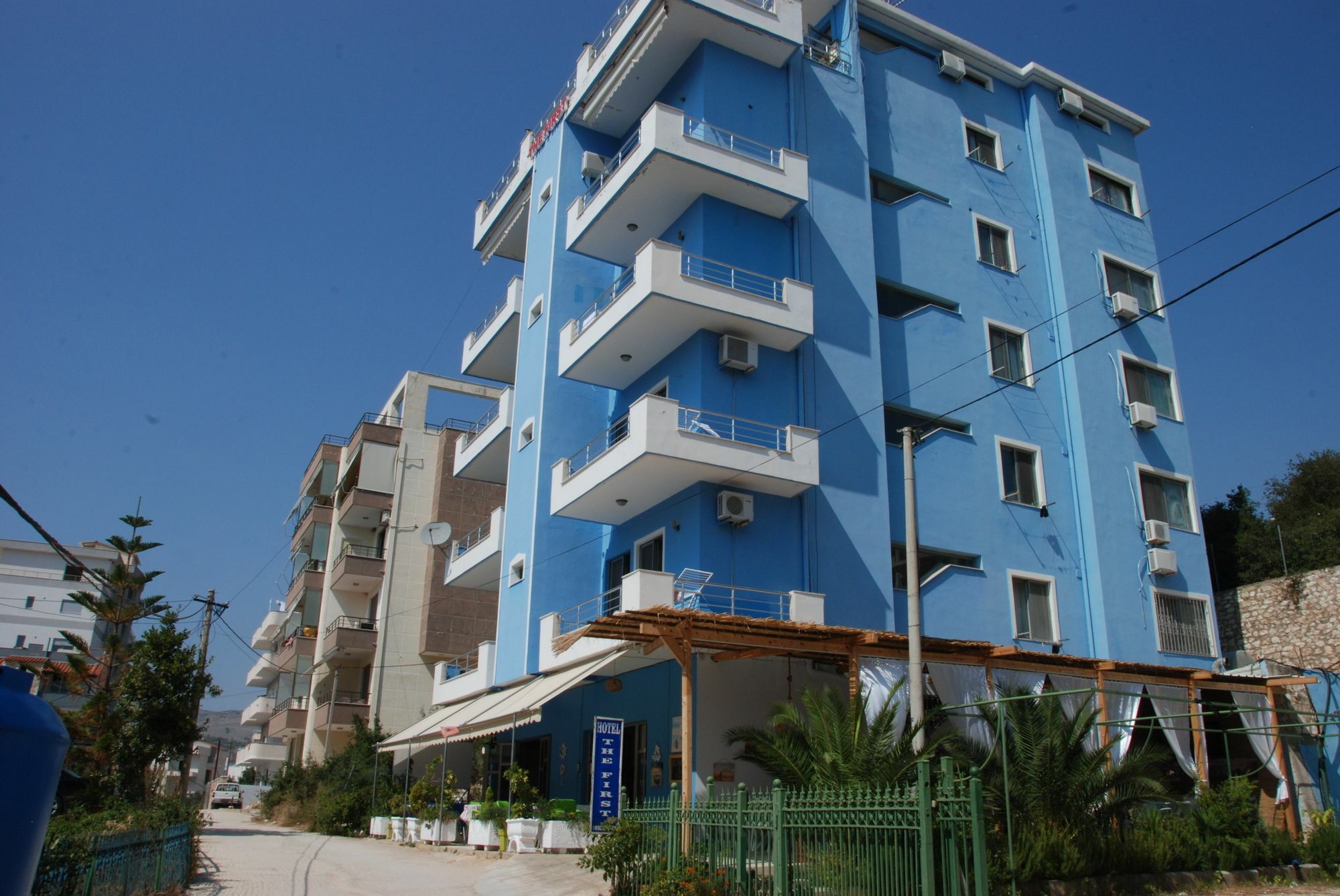 The First Hotel Saranda Sarandë Exterior foto